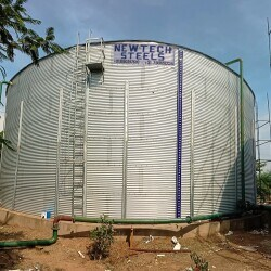 Stainless steel storage tanks
