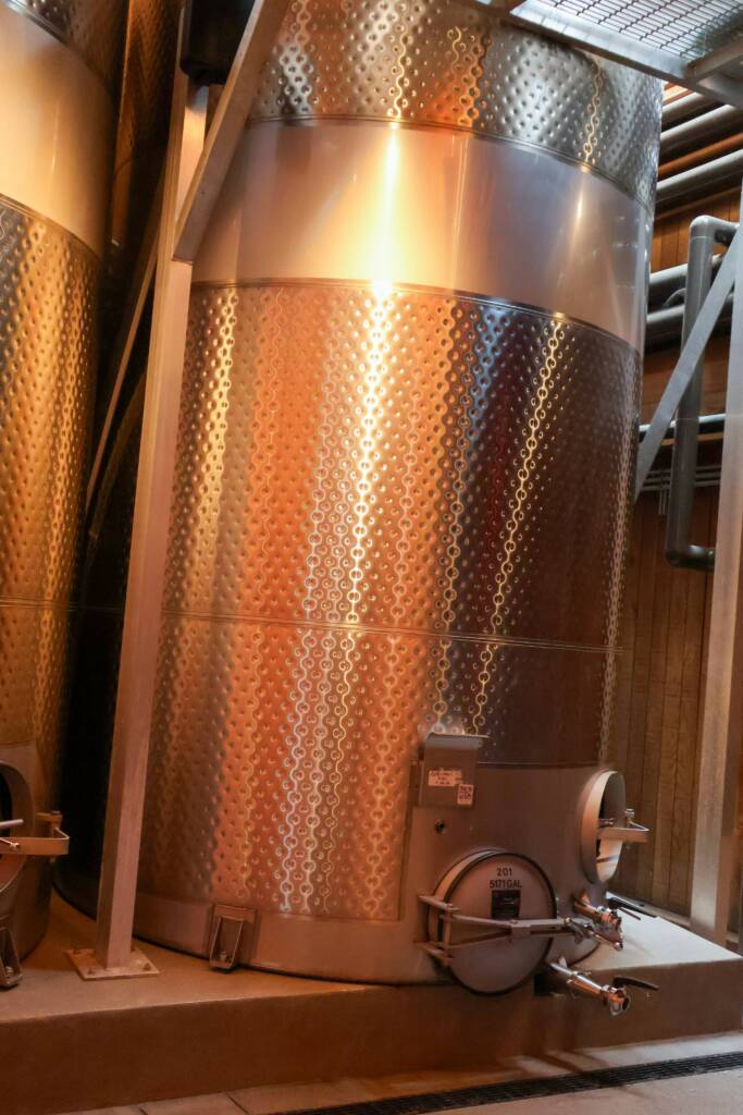 stainless steel tanks
